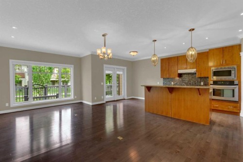 8 Bridle Estates Manor Sw, Calgary, AB 
