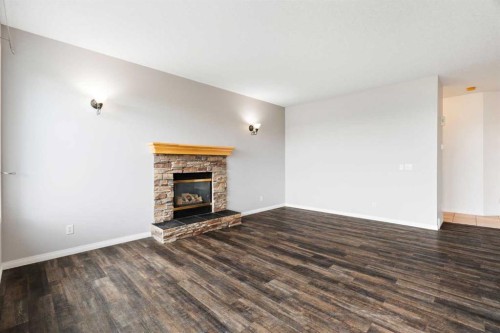 79 Royal Crest Way Nw, Calgary, AB 