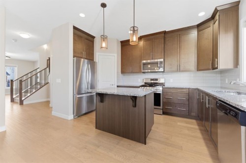 62 Fireside Circle, Cochrane, AB 