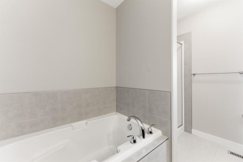 62 Fireside Circle, Cochrane, AB 