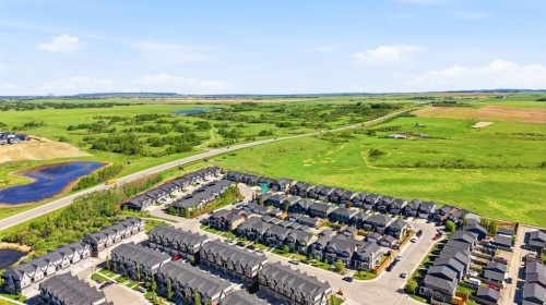 62 Fireside Circle, Cochrane, AB 