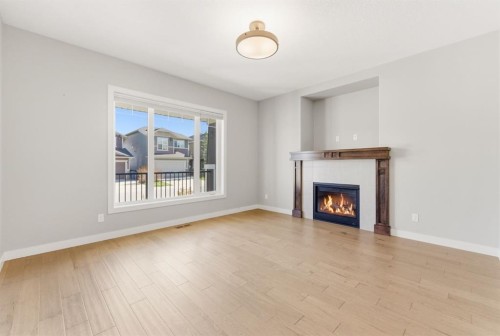 62 Fireside Circle, Cochrane, AB 