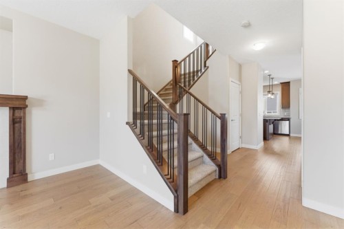 62 Fireside Circle, Cochrane, AB 