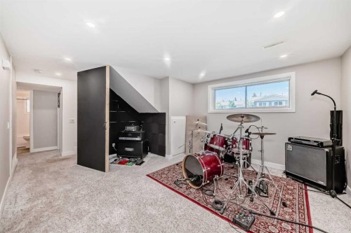 170 Lake Sylvan Close Se, Calgary, AB 