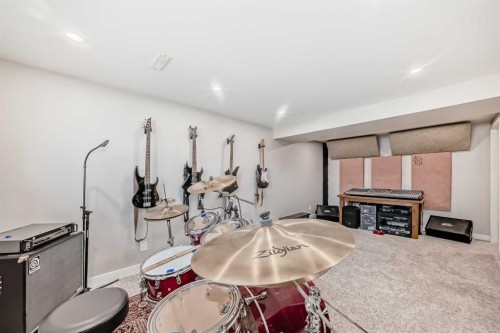 170 Lake Sylvan Close Se, Calgary, AB 