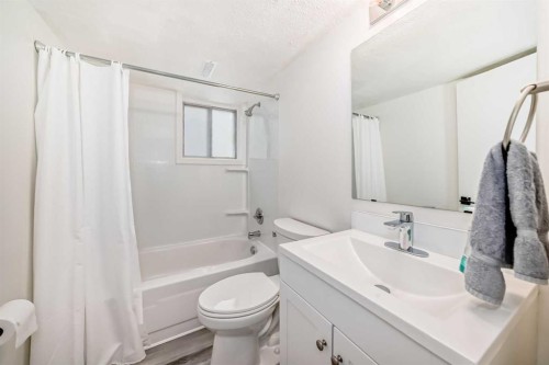 170 Lake Sylvan Close Se, Calgary, AB 