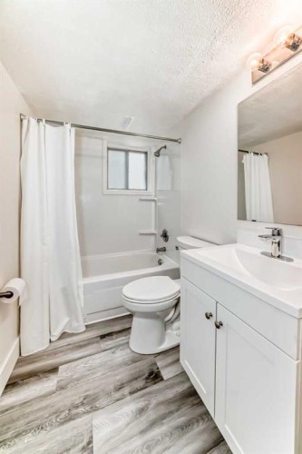 170 Lake Sylvan Close Se, Calgary, AB 