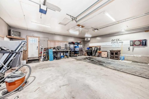 170 Lake Sylvan Close Se, Calgary, AB 