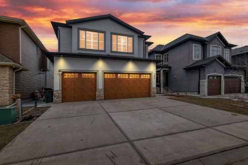 193 Kinniburgh Circle, Chestermere, AB 