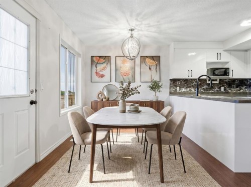 46 Bridleglen Manor Sw, Calgary, AB 