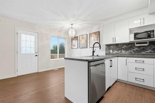 46 Bridleglen Manor Sw, Calgary, AB 
