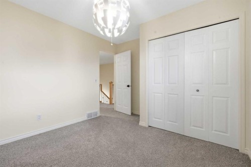 46 Bridleglen Manor Sw, Calgary, AB 