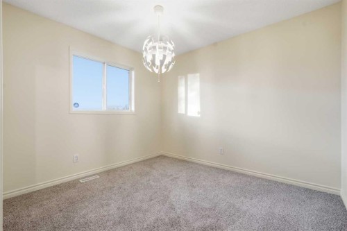 46 Bridleglen Manor Sw, Calgary, AB 