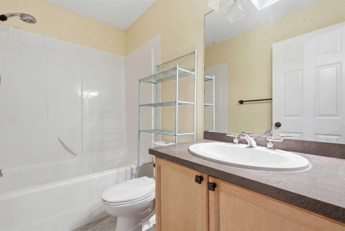 46 Bridleglen Manor Sw, Calgary, AB 