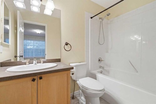46 Bridleglen Manor Sw, Calgary, AB 