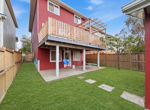 46 Bridleglen Manor Sw, Calgary, AB 