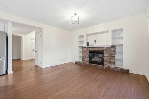 46 Bridleglen Manor Sw, Calgary, AB 