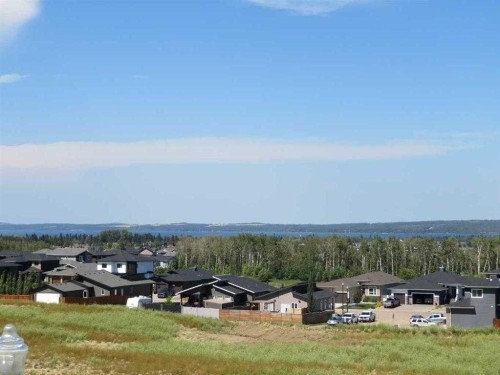 12 Vincent Gate, Sylvan Lake, AB 