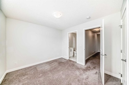 32 Evanscrest Park Nw, Calgary, AB 