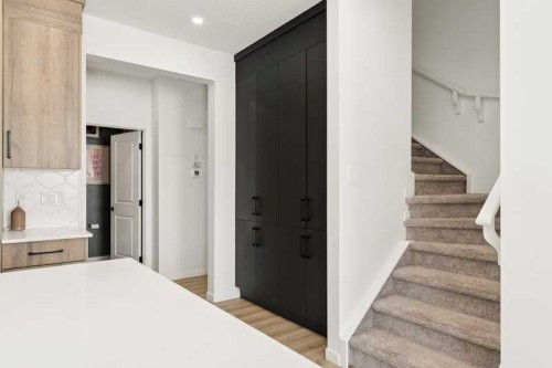 20 Wolf Creek Street Se, Calgary, AB - Indoor