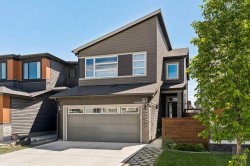 20 Wolf Creek Street SE Calgary, AB T2X 4V2