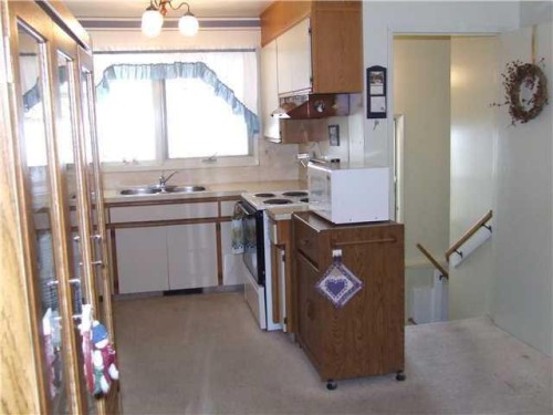 132 Allandale Close Se, Calgary, AB 