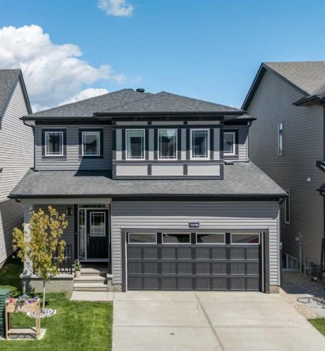 1076 Southwinds Green SW Airdrie, AB T4B 5S3
