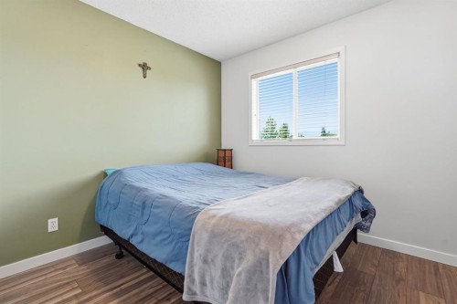 56 Silver Creek Boulevard, Airdrie, AB 