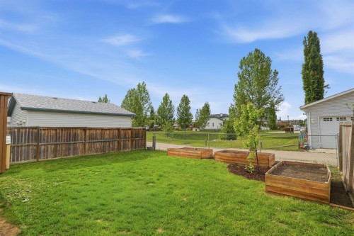 56 Silver Creek Boulevard, Airdrie, AB 