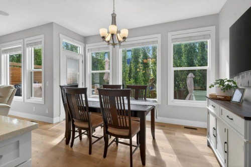 41 Drake Landing Loop, Okotoks, AB 
