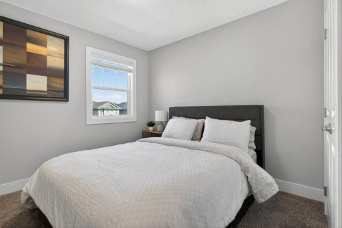 41 Drake Landing Loop, Okotoks, AB 