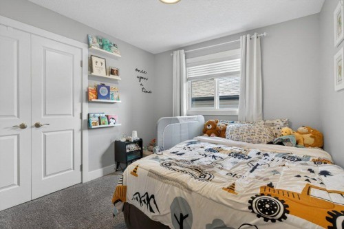 41 Drake Landing Loop, Okotoks, AB 