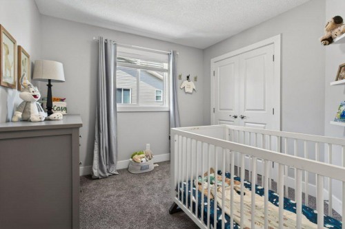 41 Drake Landing Loop, Okotoks, AB 