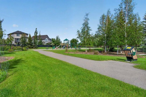 41 Drake Landing Loop, Okotoks, AB 