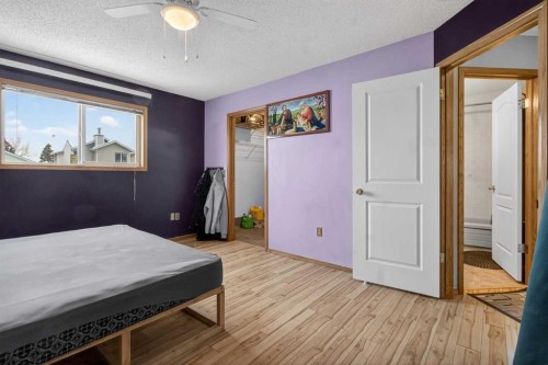 40 Erin Circle Se, Calgary, AB 
