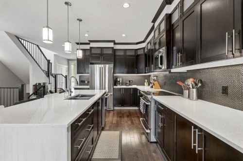 406 25 Avenue Nw, Calgary, AB 