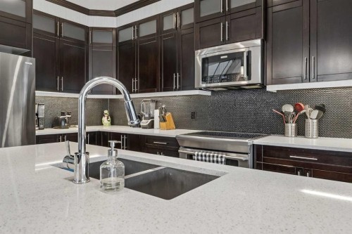 406 25 Avenue Nw, Calgary, AB 