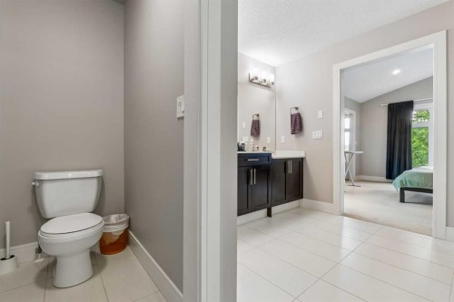 406 25 Avenue Nw, Calgary, AB 