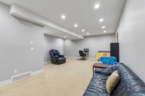 406 25 Avenue Nw, Calgary, AB 