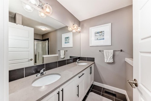38 Precedence Glen, Cochrane, AB 