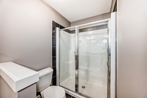 38 Precedence Glen, Cochrane, AB 