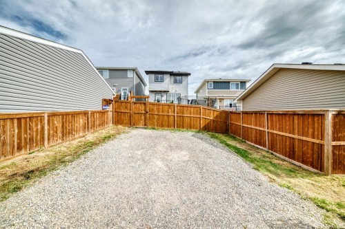 38 Precedence Glen, Cochrane, AB 