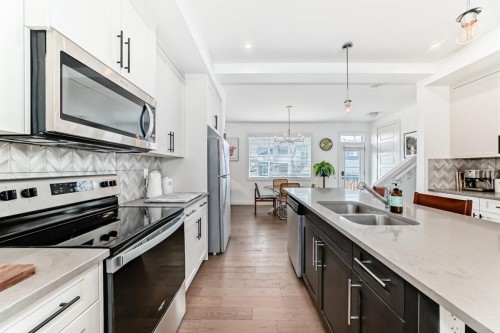 38 Precedence Glen, Cochrane, AB 