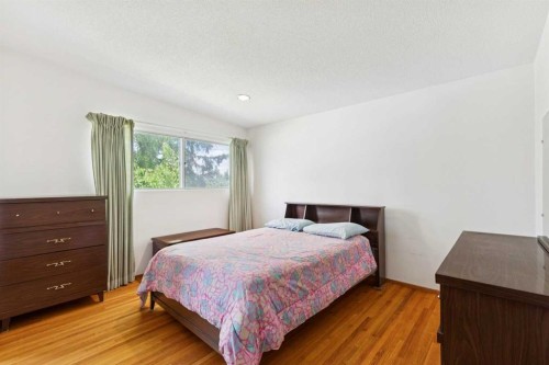 4312 40 Street Nw, Calgary, AB 