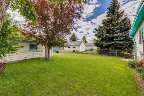 4312 40 Street Nw, Calgary, AB 