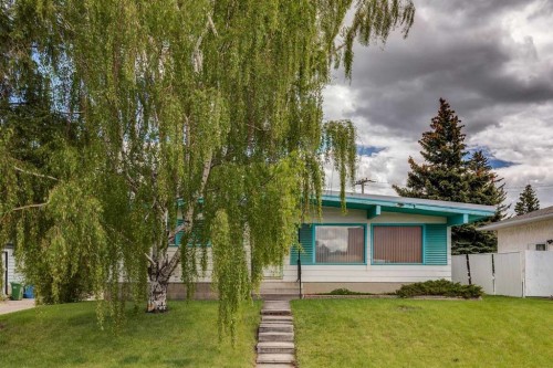 4312 40 Street Nw, Calgary, AB 