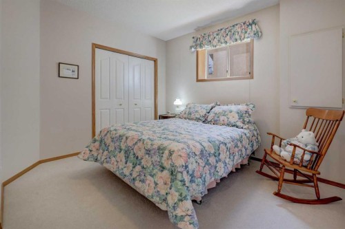10 Eagleview Heights, Cochrane, AB 