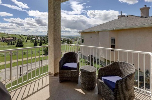 10 Eagleview Heights, Cochrane, AB 