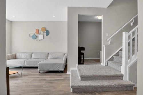 23 Masters Heights Se, Calgary, AB 