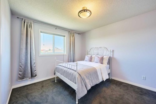 153 Royal Birch Bay Nw, Calgary, AB 